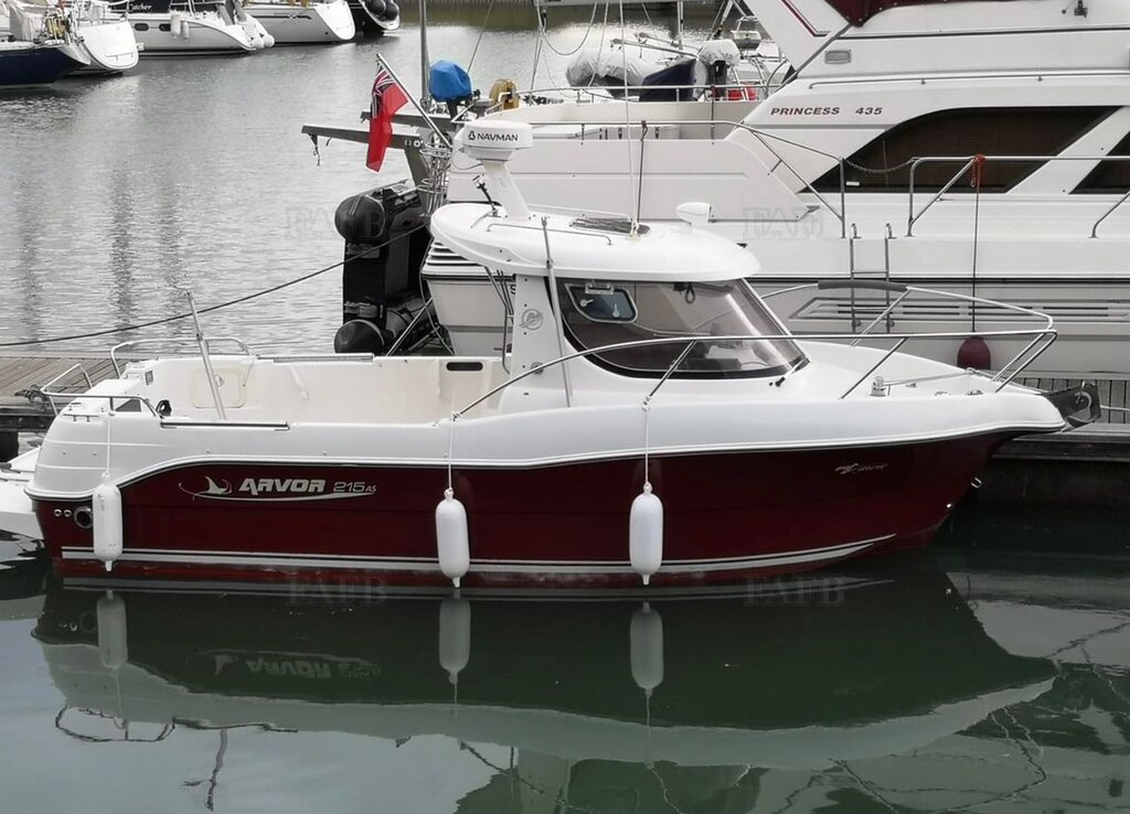 Arvor 215as